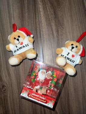 Plush 'I ♥ Hawaii' Bear Ornament with Red Santa Hat - Unbranded